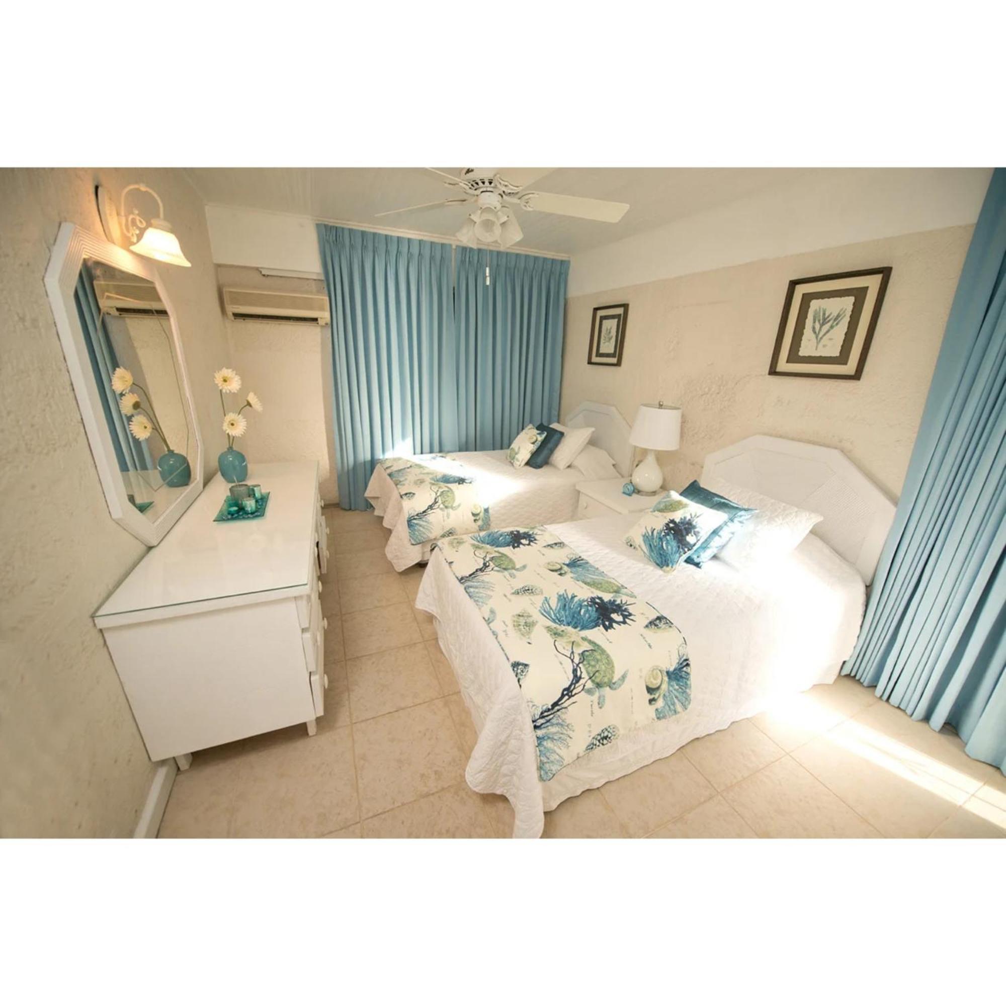 Bora Bora By Blue Sky Luxury Leilighet Paynes Bay Rom bilde